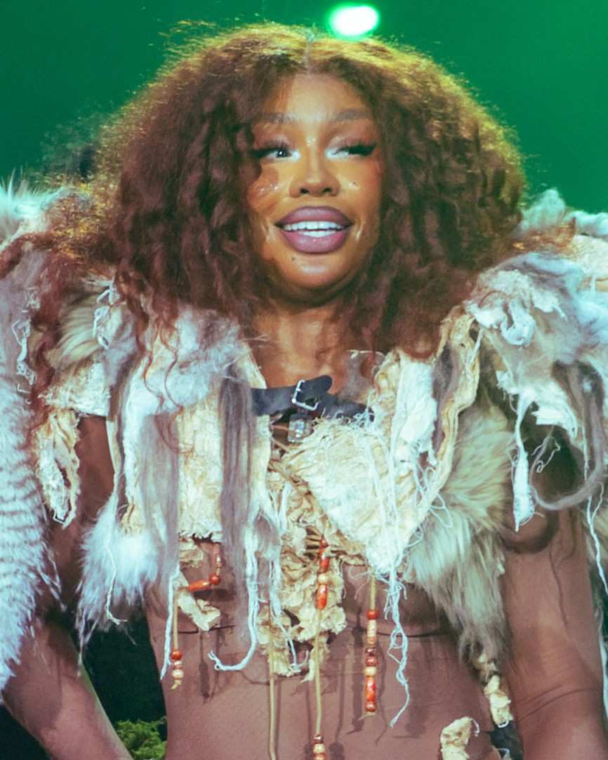 SZA on stage in 2025